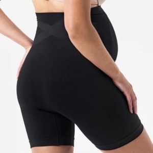 BLANQI® Everyday™
Maternity Belly Support BIKE SHORT